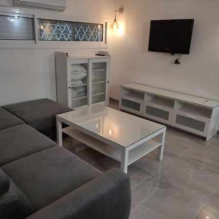 יחידת אירוח חדשה ומקסימה בכרמיאל Daire Dış mekan fotoğraf
